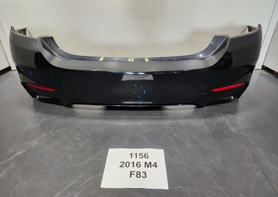 15-20 OEM BMW M4 F82 F83 Rear Bumber Cover W/O PDC Black 475 - Image 6