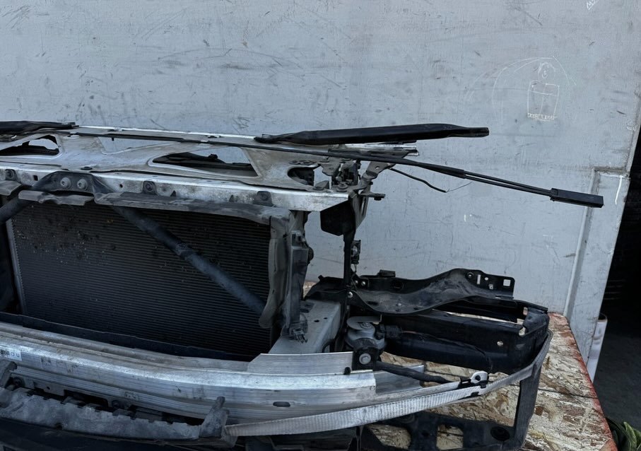 Radiator support core engine cooling fan set BMW 740 G11 G12 16-19 OEM - Image 7