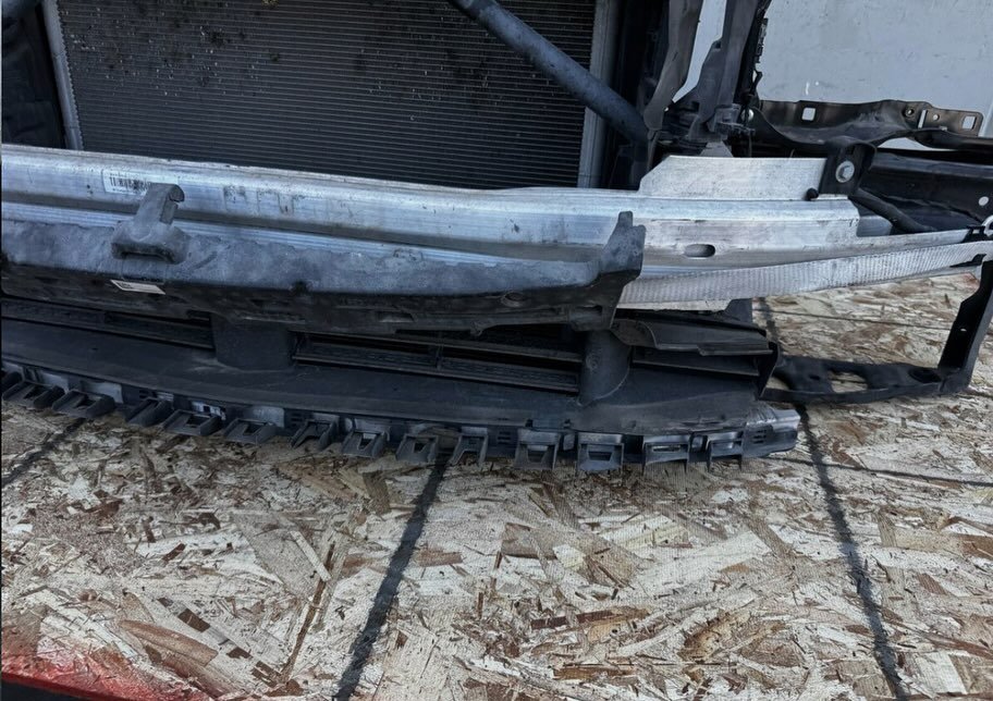 Radiator support core engine cooling fan set BMW 740 G11 G12 16-19 OEM - Image 6