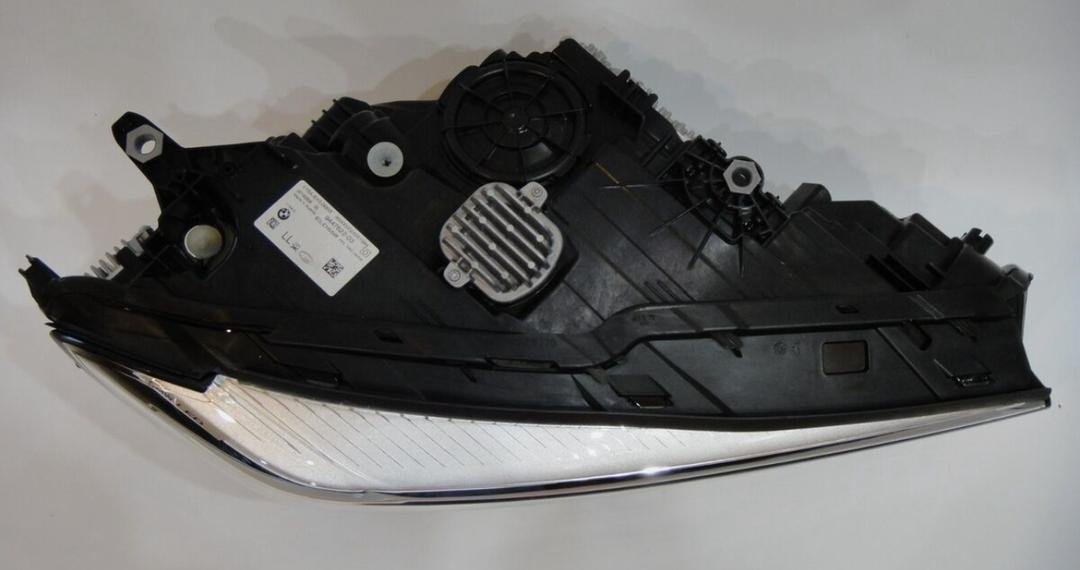 BMW 20-22 7 series G12 LCI LED dynamic headlight right complete - Image 4