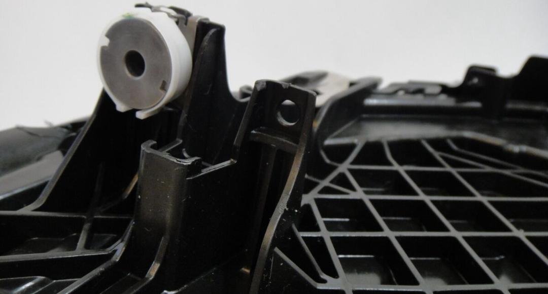 BMW 20-22 7 series G12 LCI LED dynamic headlight right complete - Image 3