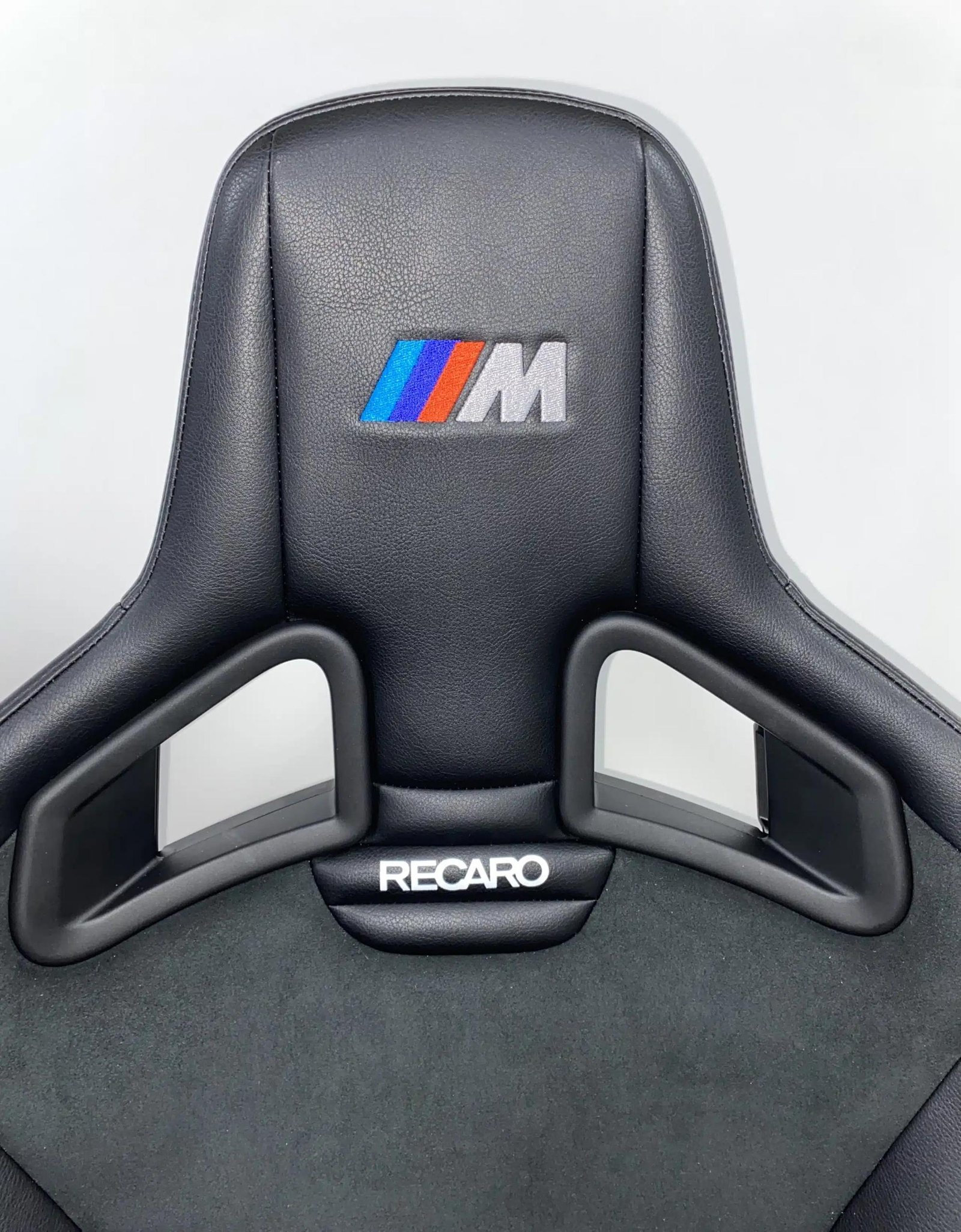 BMW M logo recaro sportster CS - Image 9