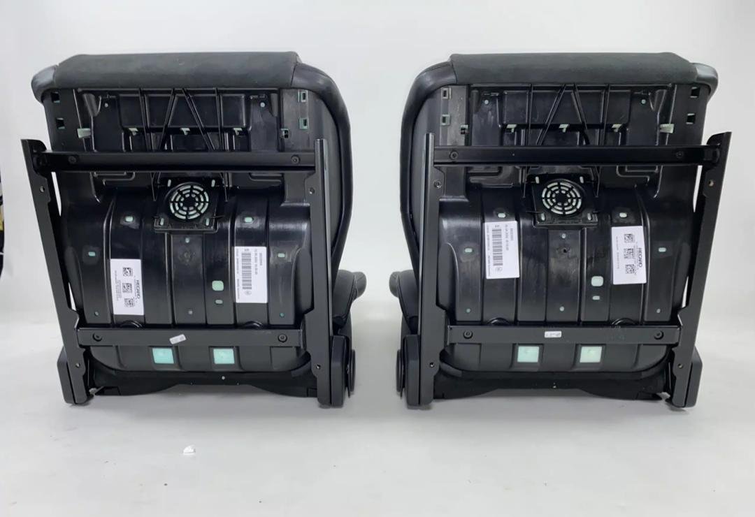 BMW M logo recaro sportster CS - Image 4