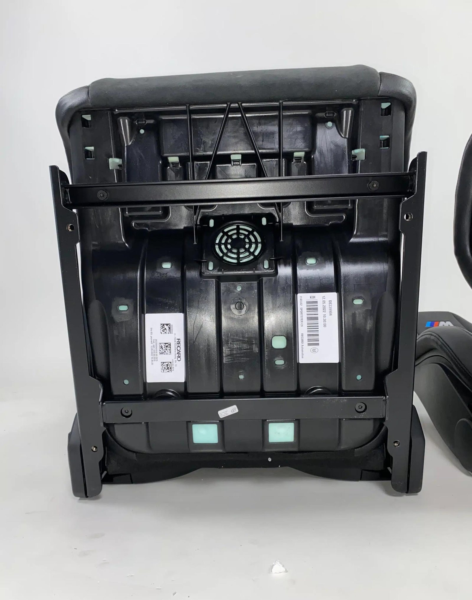 BMW M logo recaro sportster CS - Image 3