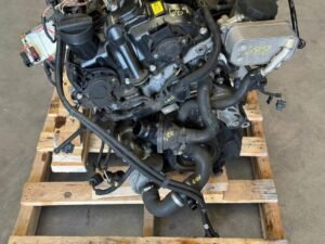13-15 BMW X1 Engine Motor Block Complete Assembly RWD 152K OEM LOT688