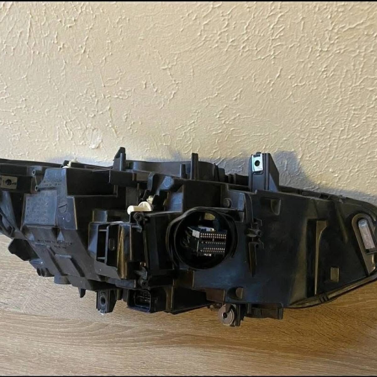 BMW 4 Series LH driver full led headlight non AFS OEM