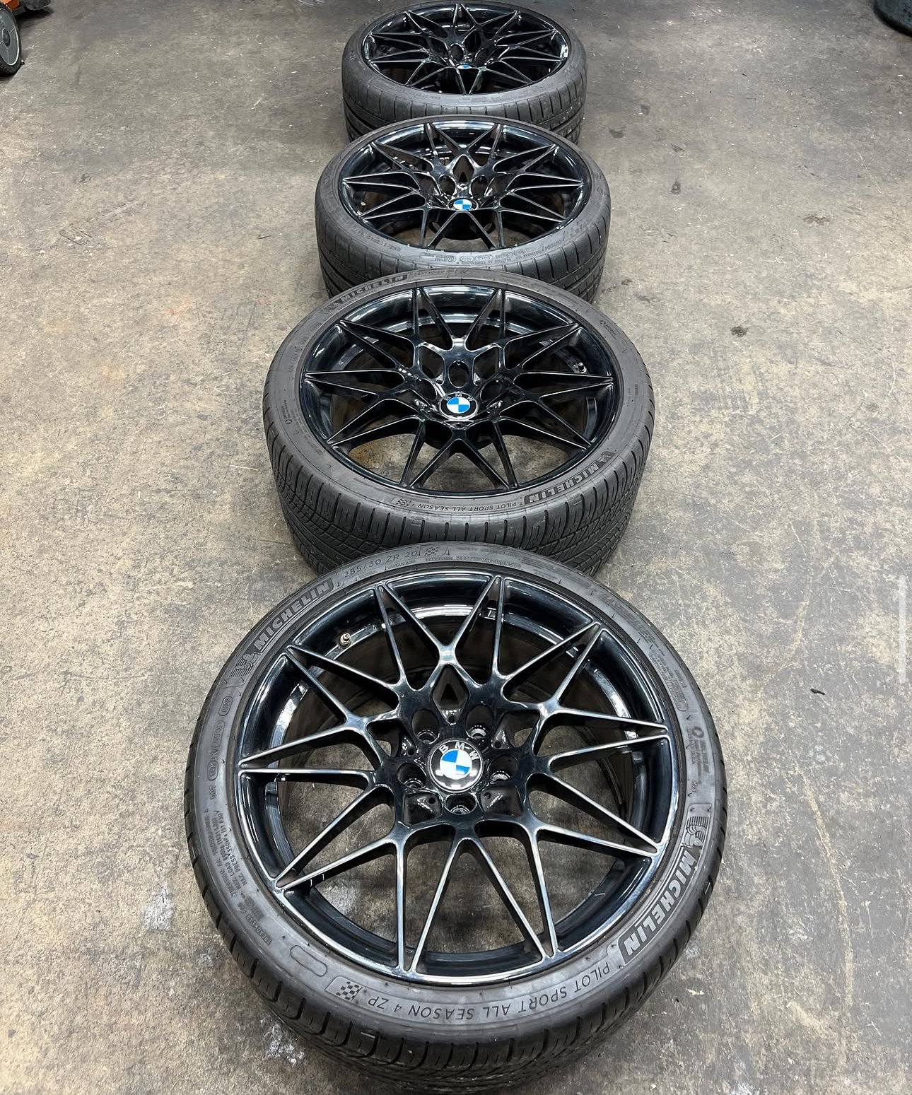 Genuine 666M Gloss Black : Michelin Tires