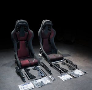 BMW F&G Series RSS recaro seats