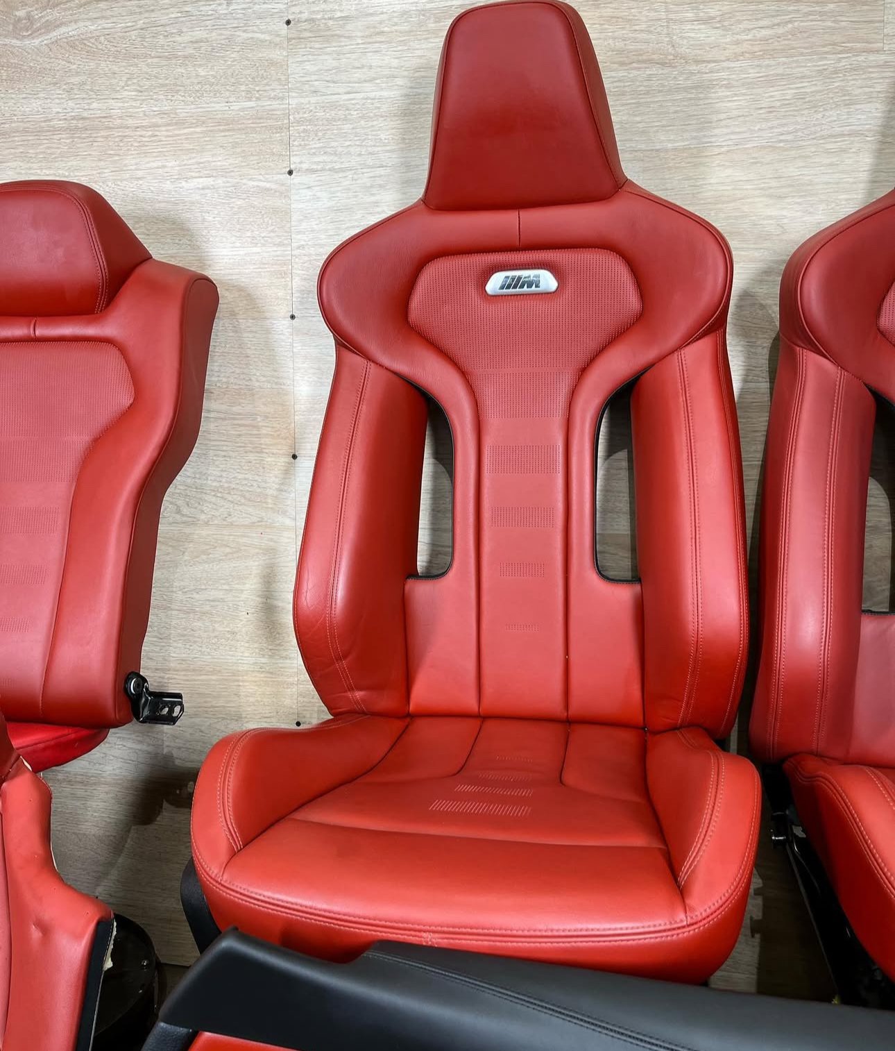 F82 M4 Competition Full Sakhir Orange Red Interior SET - Image 3