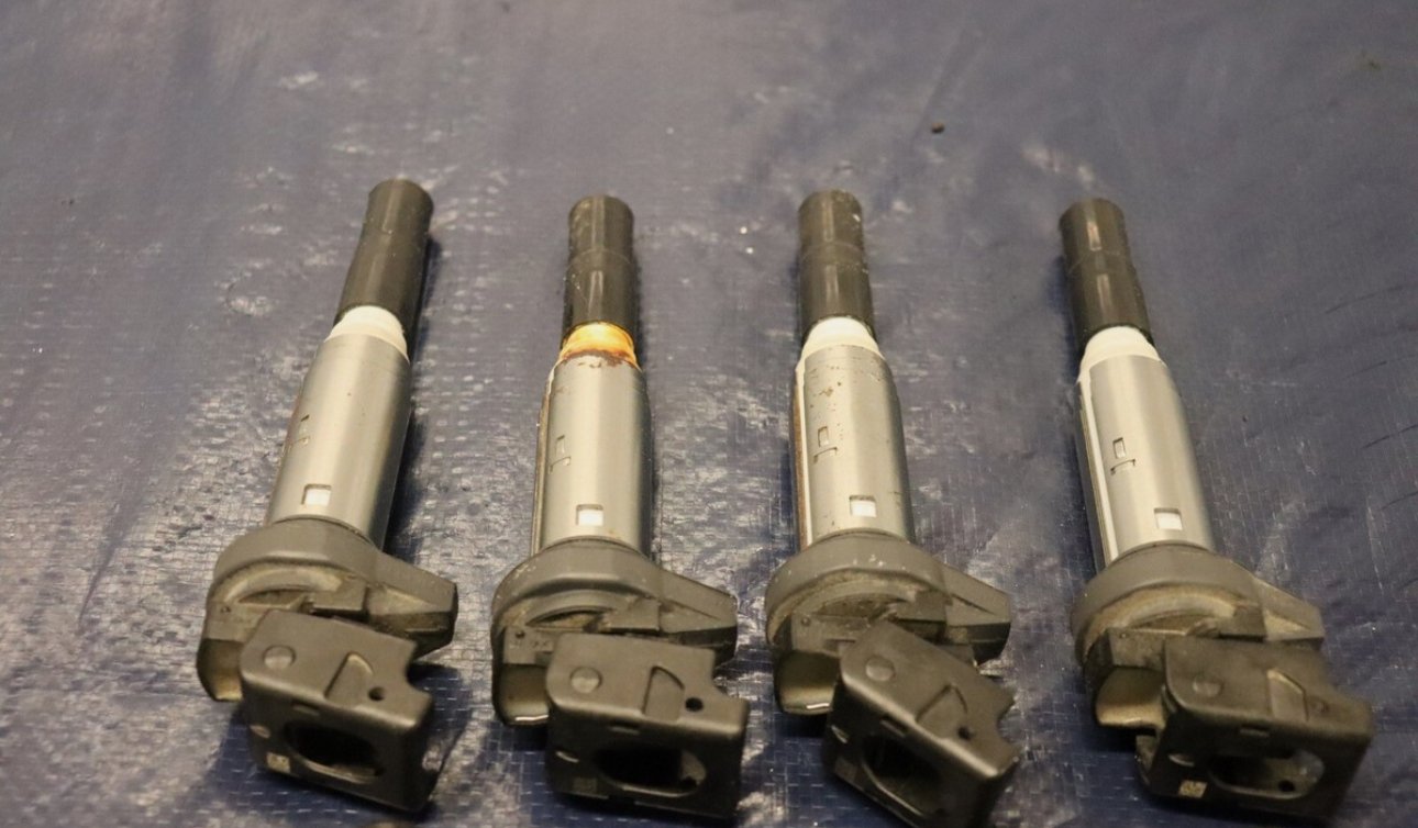BMW M5 COMPETITION SEDN F90 4.4L OEM IGNITION COIL PACK - Image 3