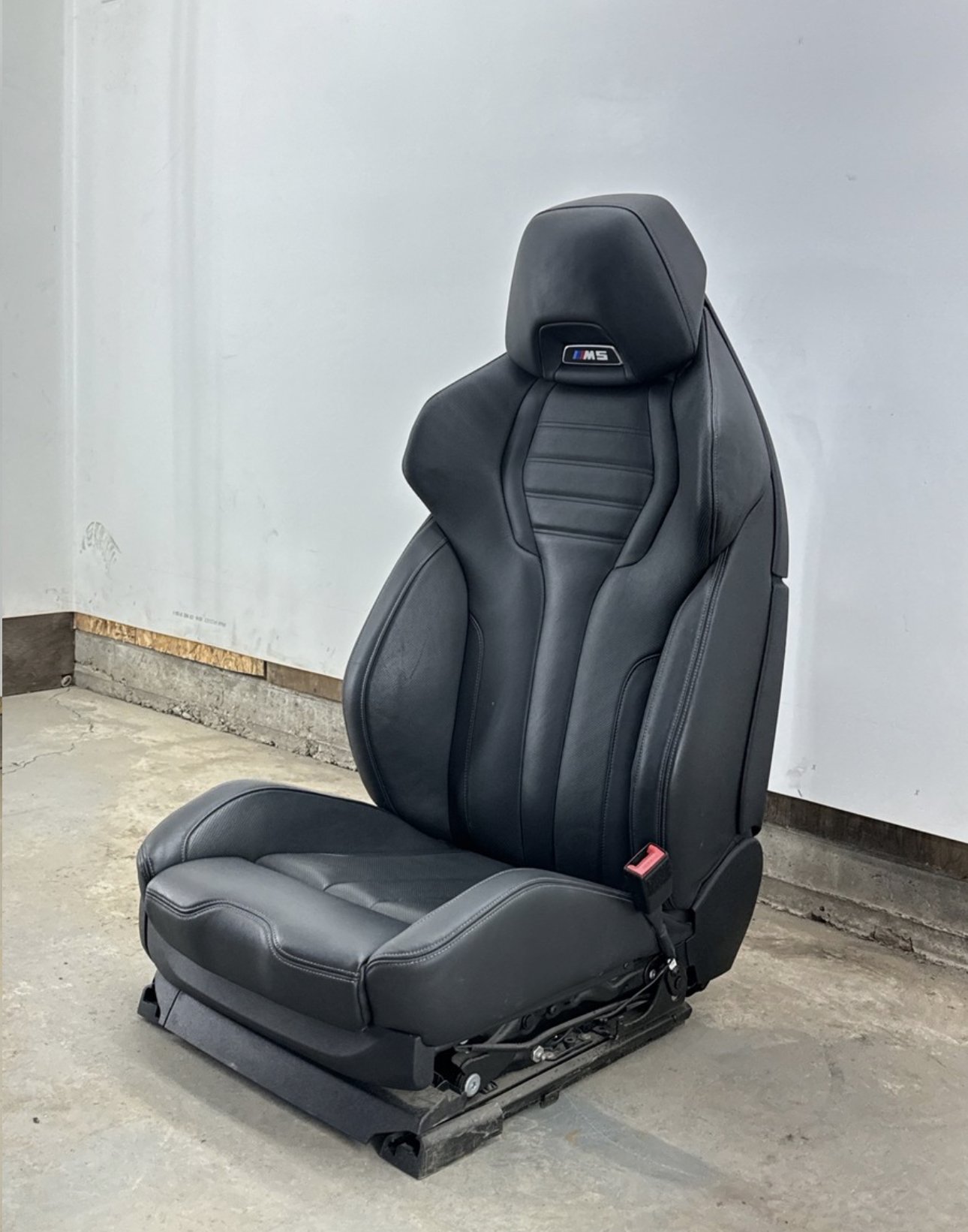 OEM 18-23 BMW F90 M5 COMPETITION FRONT RIGHT PASSENGER SIDE LEATHER SEAT - Image 4