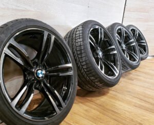 Set of the original BMW F8x M3/M4 super light forged wheels with tires.