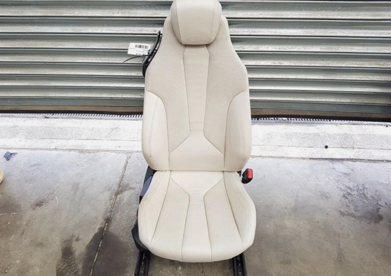 2013 On I12 BMW I8 FULL INTERIOR SEATS FRONT AND REAR 2 DOOR COUPE - Image 2
