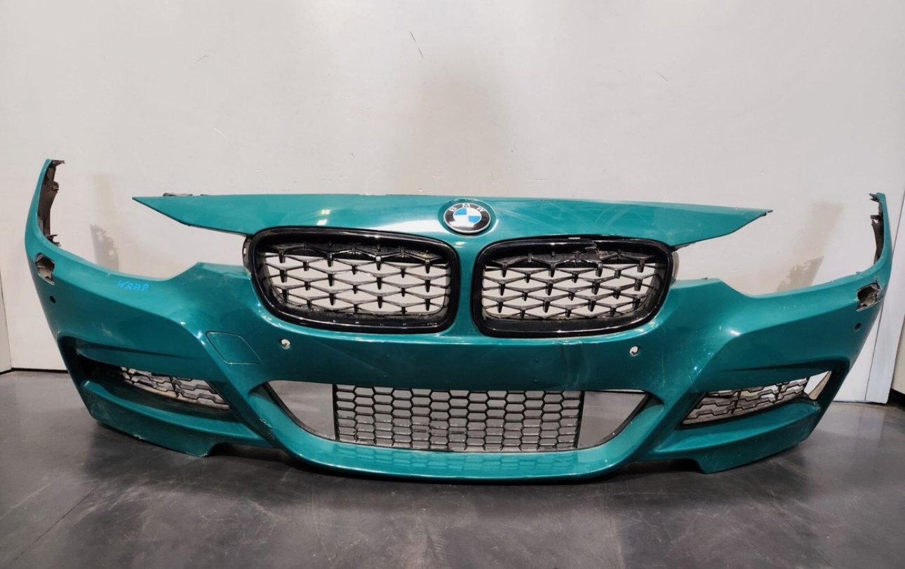OEM BMW F30 F31 Front Bumper Cover M SPORT COMPLETE PDC w/Grille - Image 3
