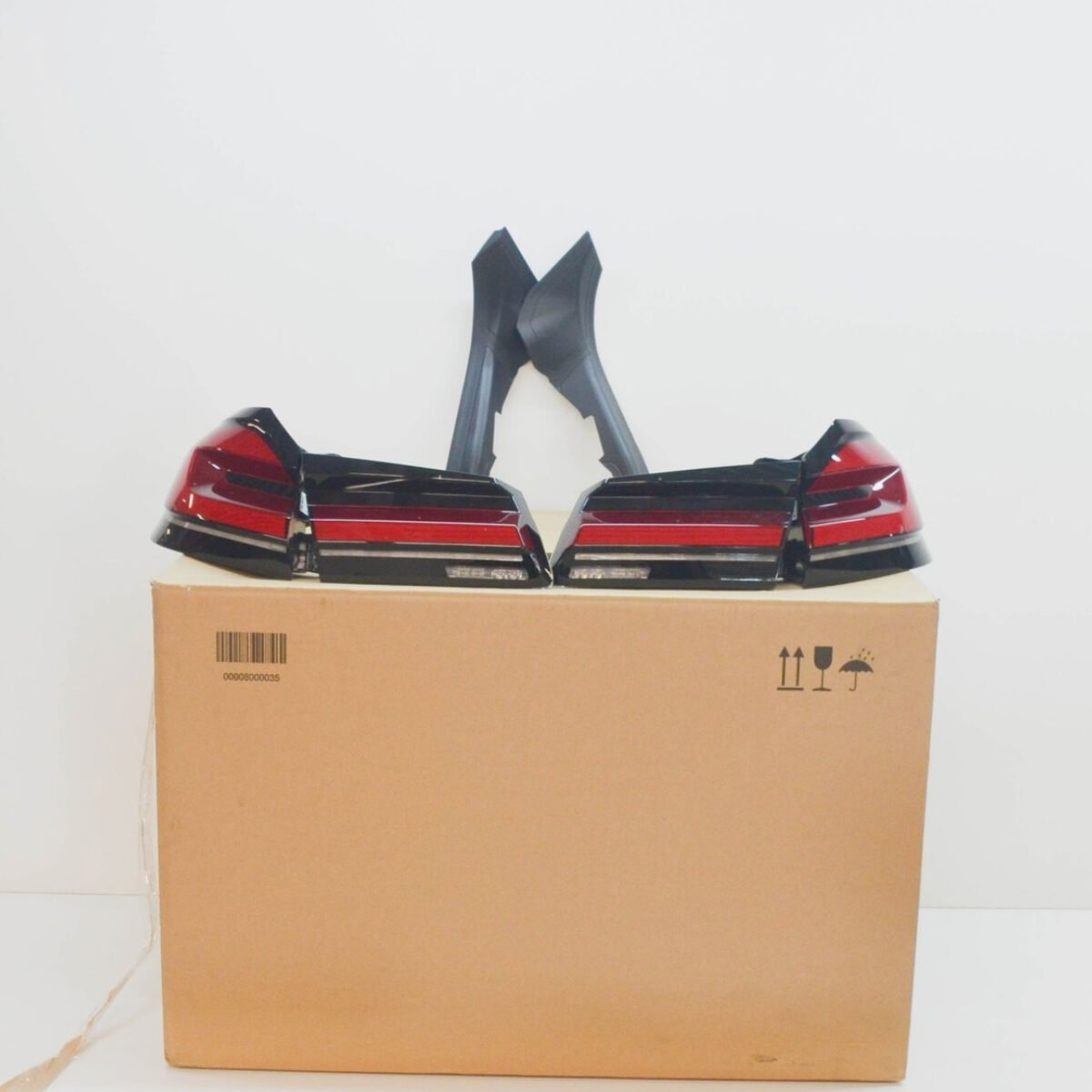 BMW 5 G30 LCI Rear Taillight Set LED 5A2AEC0 63135A2AEC0 New Genuine