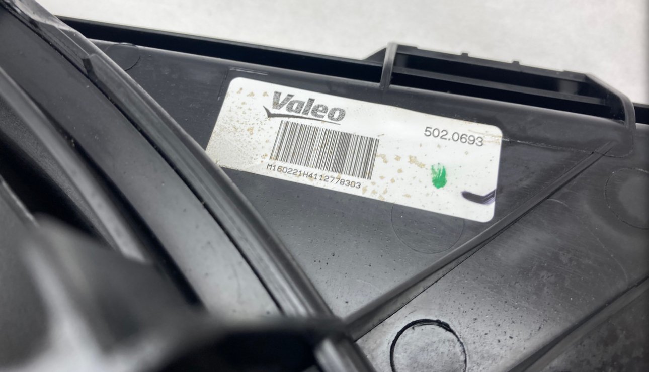 BMW M235i M2 N55 OEM Radiator Cooling Fan - Image 4