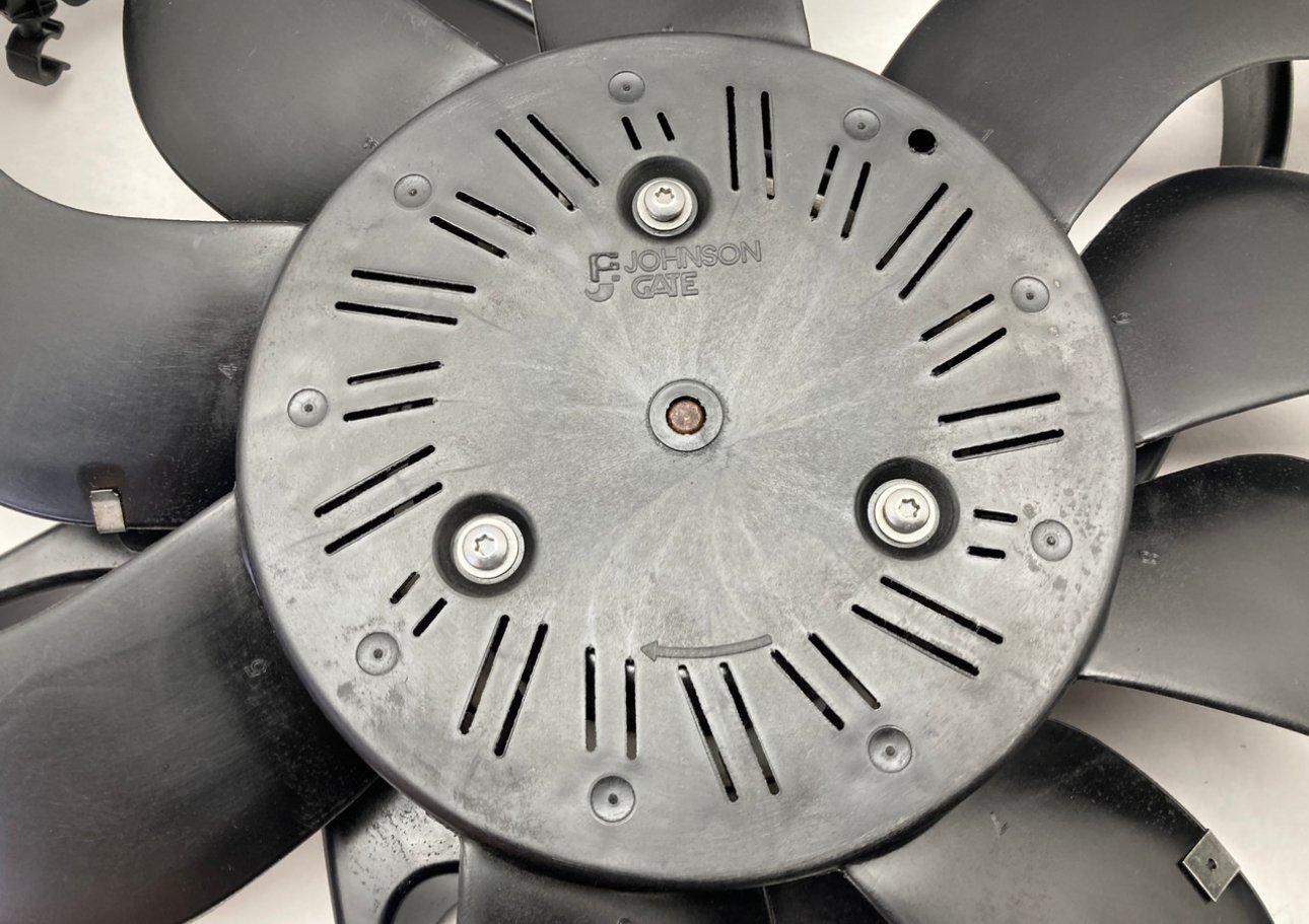 BMW M235i M2 N55 OEM Radiator Cooling Fan - Image 6