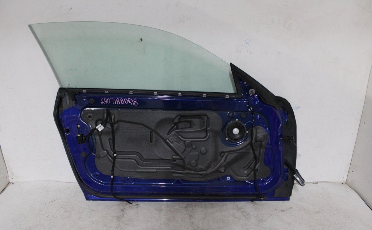 BMW M4 Front Door Driver SideBlue - Image 4