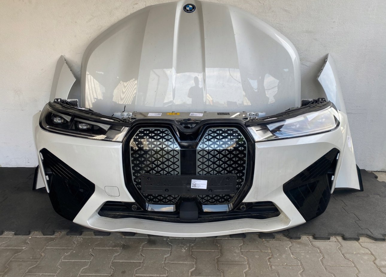 Bumper hood fenders reinforcement radiators headlights bmw ix i20 color a96