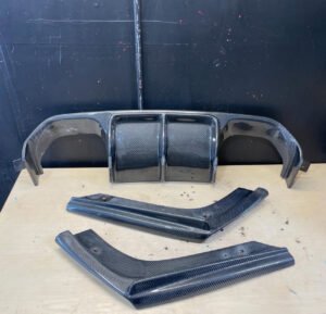 BMW F82/F83 M4 Rear Carbon Diffuser Set