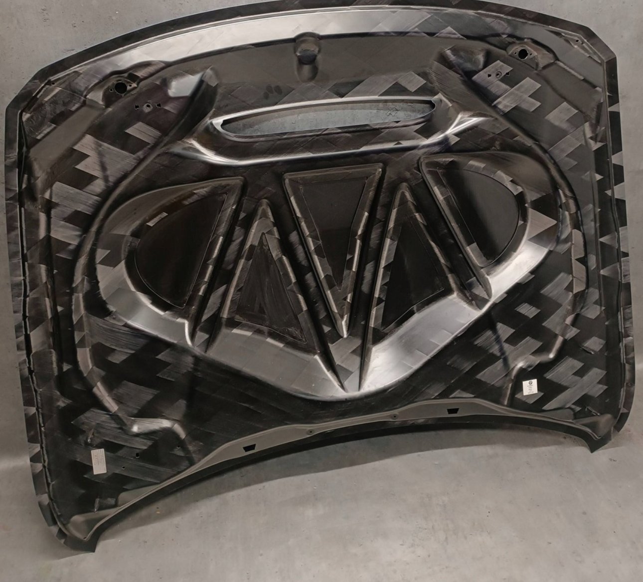 Hood front plastic carbon bmw m4 f82 cs new original - Image 3