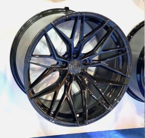 ROHANA RFX17 GLOSS BLACK WHEELS FOR BMW F91 F92 F93 M8 GRAN COUPE 21X9 & 10.5