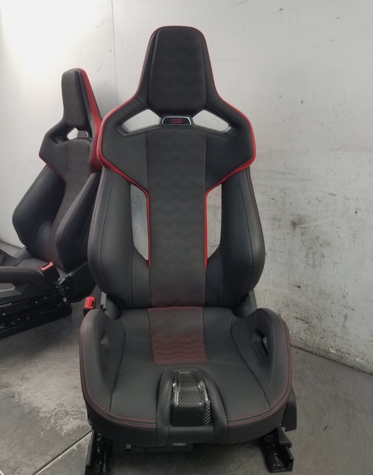 2024 BMW M3 CS xDrive BMW G80 OEM Carbon Bucket Seat Set #7239 Z13 - Image 3