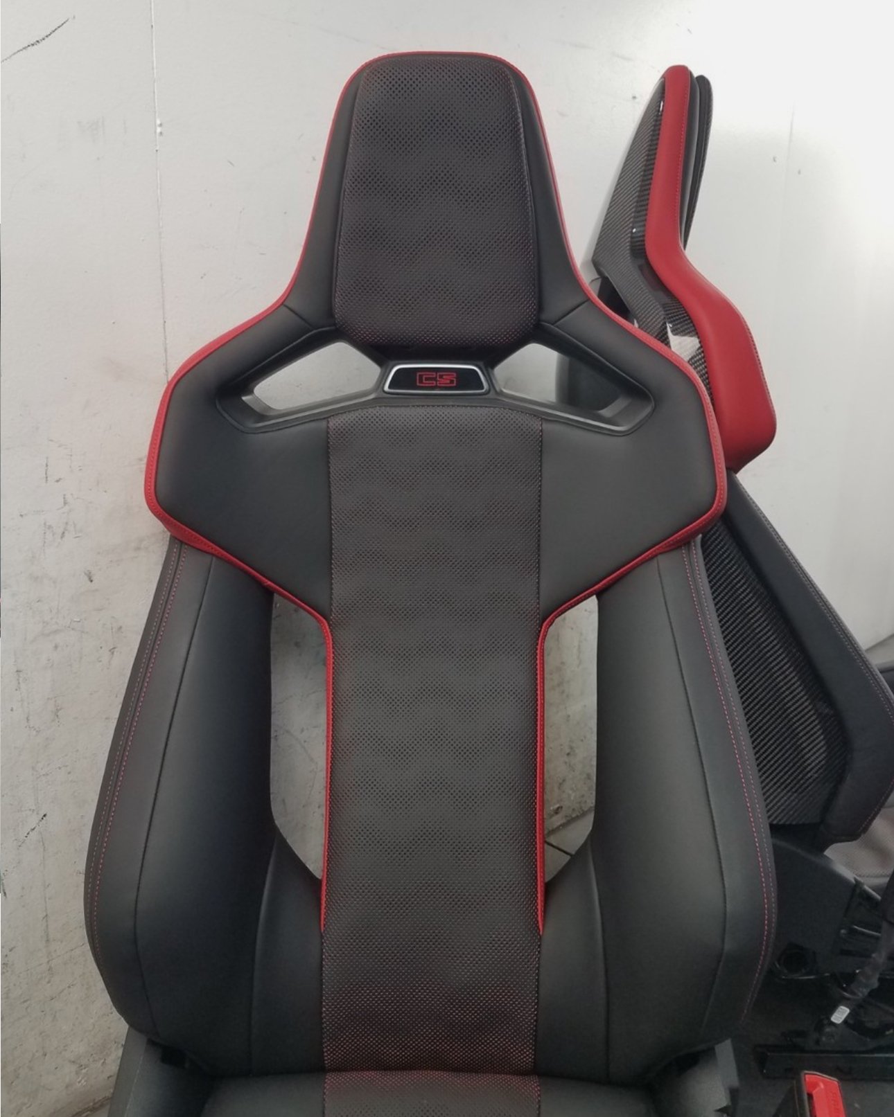 2024 BMW M3 CS xDrive BMW G80 OEM Carbon Bucket Seat Set #7239 Z13 - Image 8