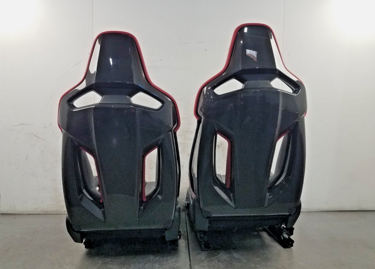 2024 BMW M3 CS xDrive BMW G80 OEM Carbon Bucket Seat Set #7239 Z13 - Image 11