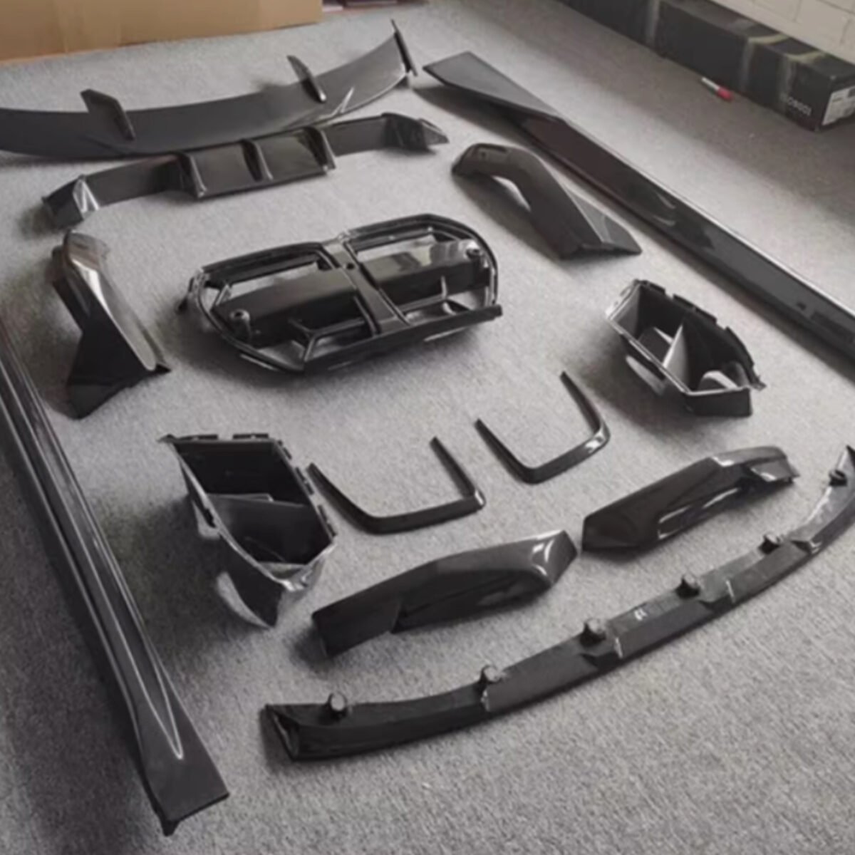 14PCS Real Carbon Fiber MP Exterior Decoration Kit For BMW M3 M4 2017-2022