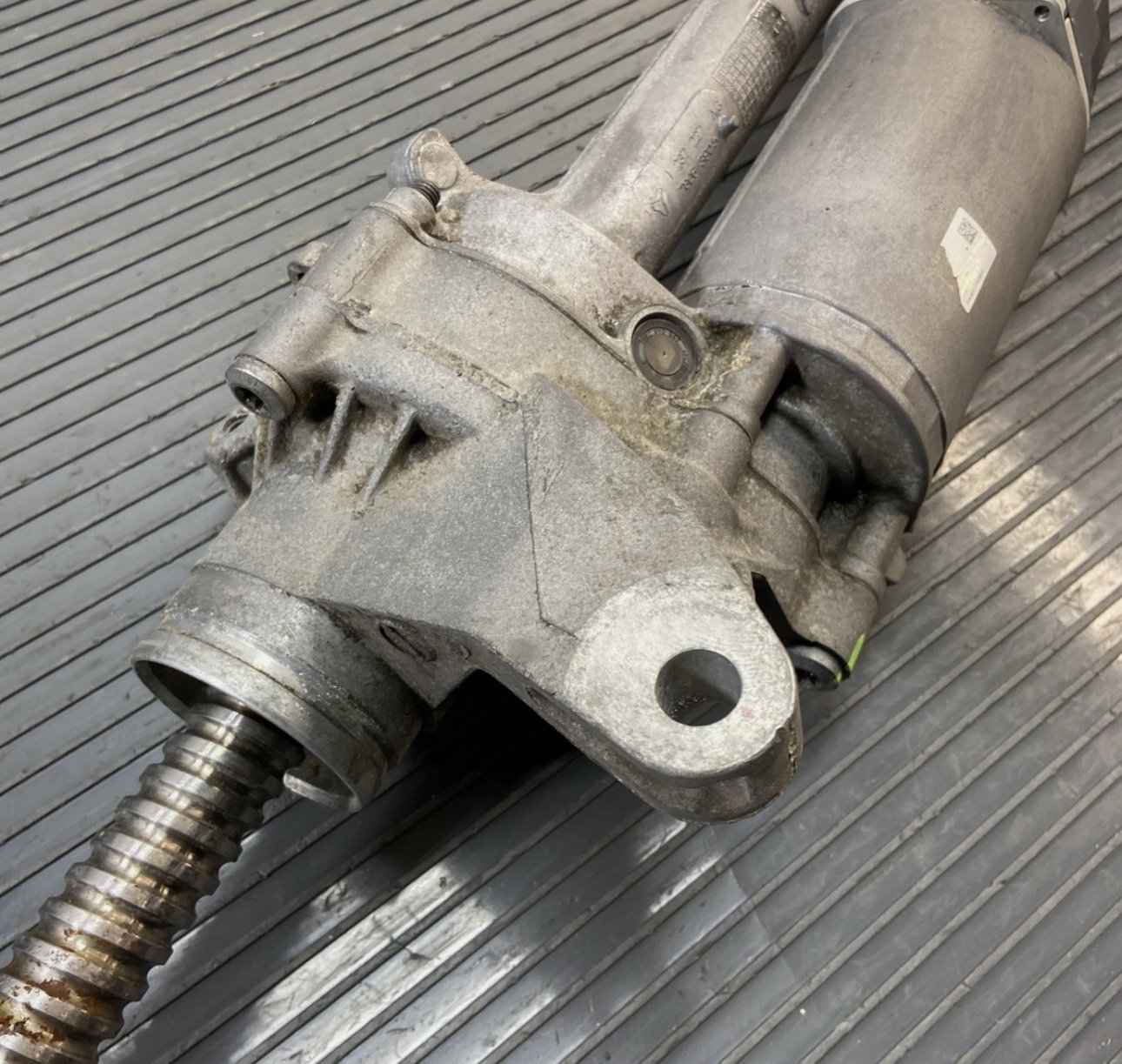 2018-2025 BMW M5 F90 AWD Power Steering Gear Rack - Image 3