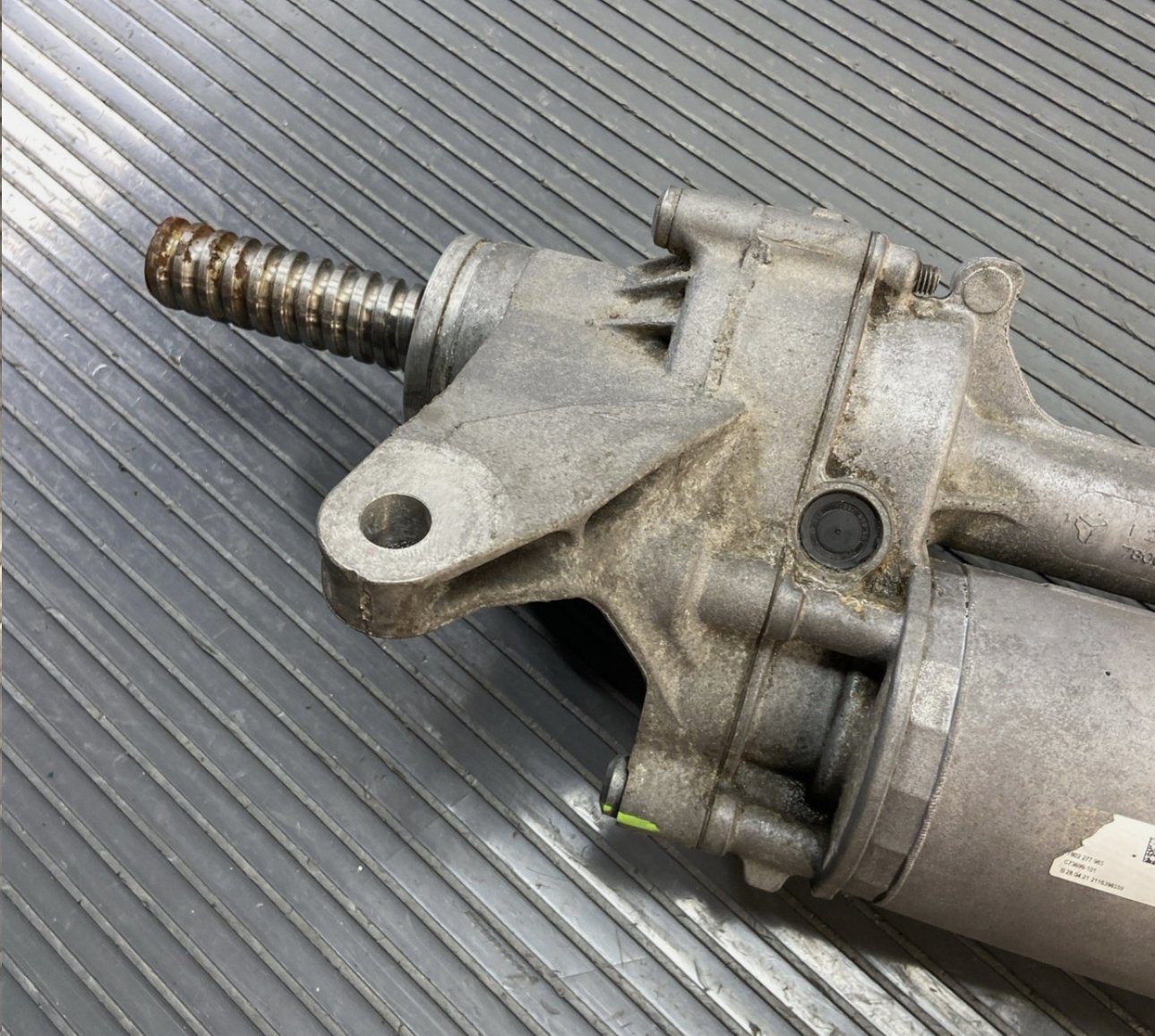 2018-2025 BMW M5 F90 AWD Power Steering Gear Rack - Image 4