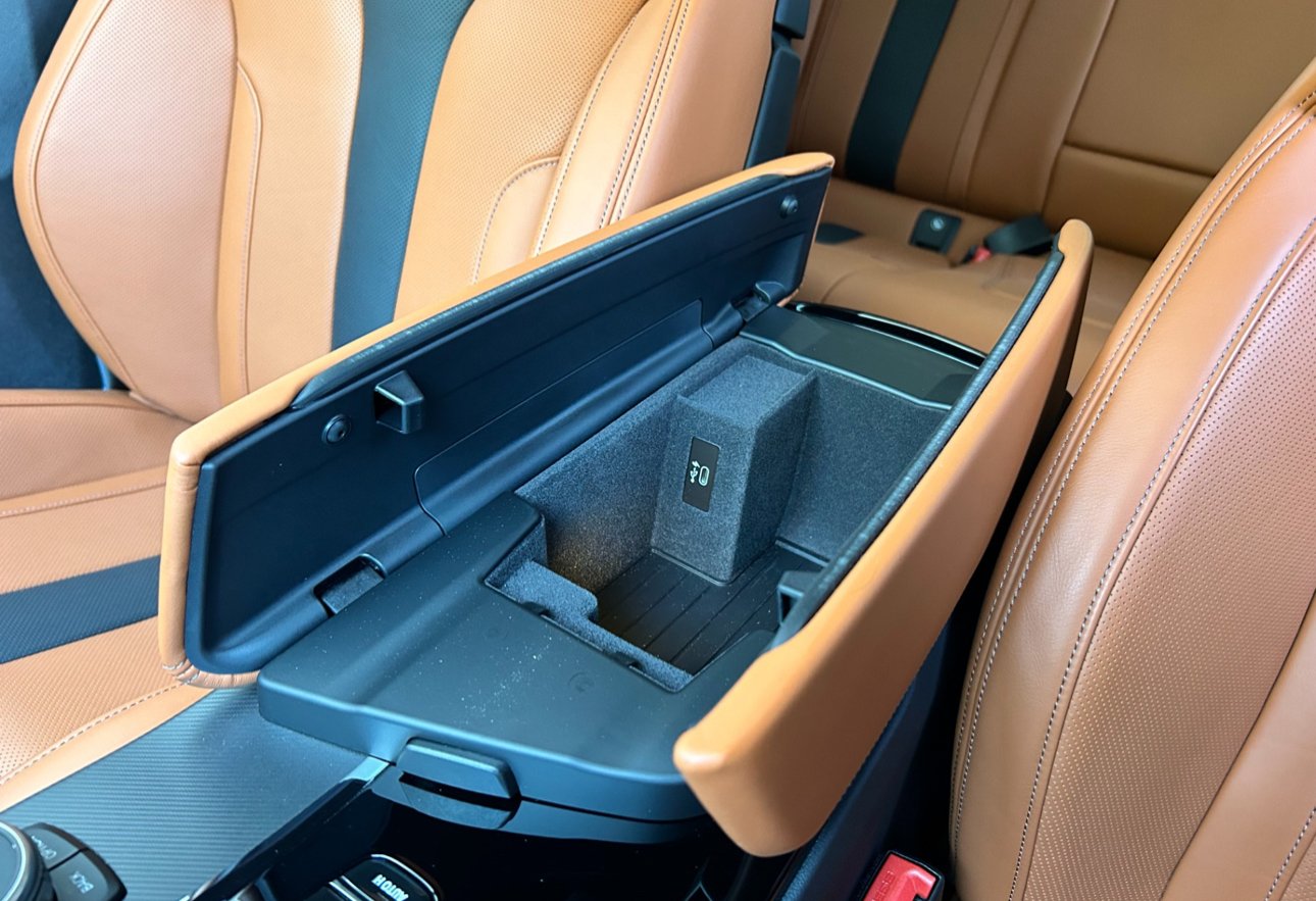 BMW M5 2022 - Image 20