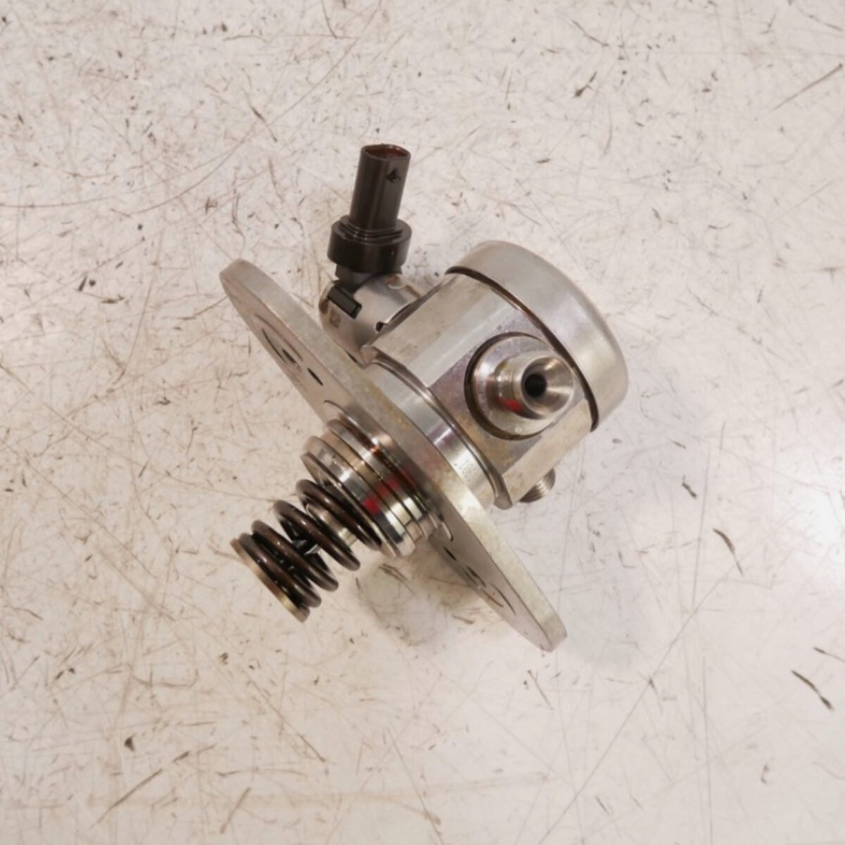 Fuel pump for 2021 BMW 5 Series G30 4.4 M5