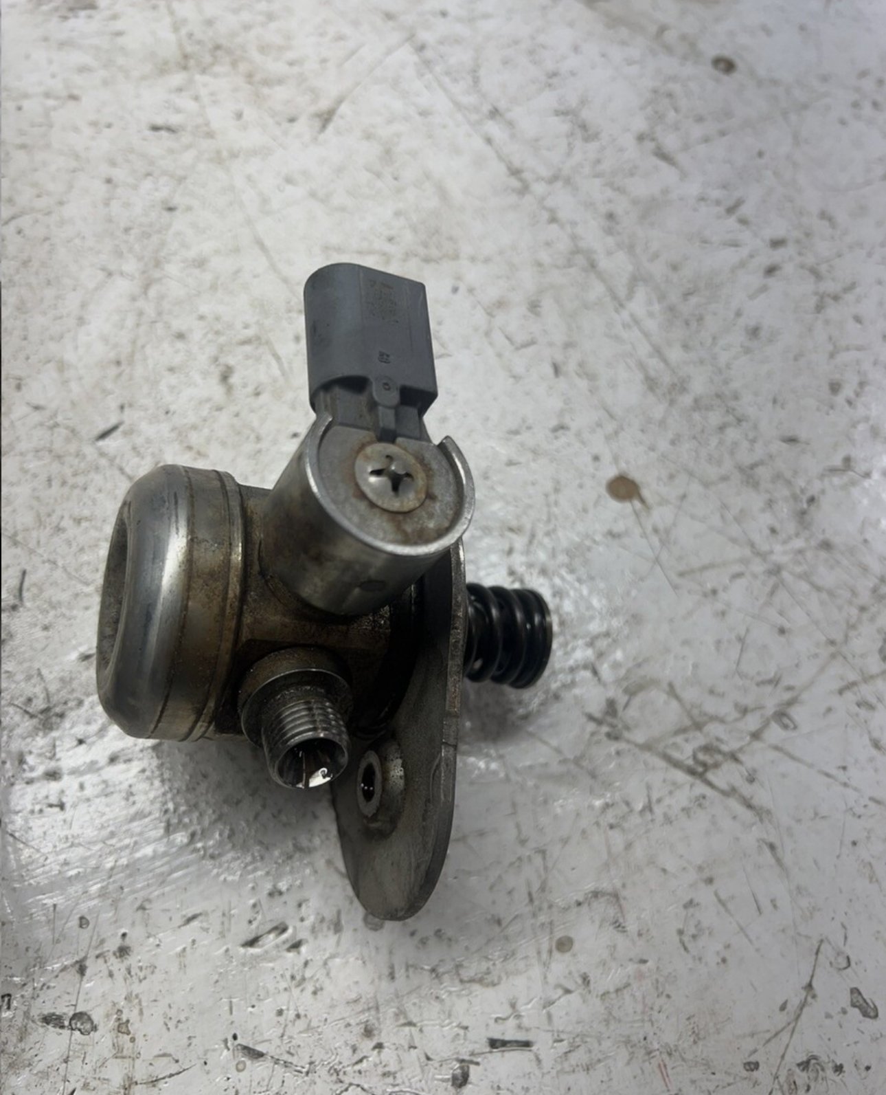 BMW M5 S63 High Pressure Fuel Pimp Pair Left+Right - Image 6