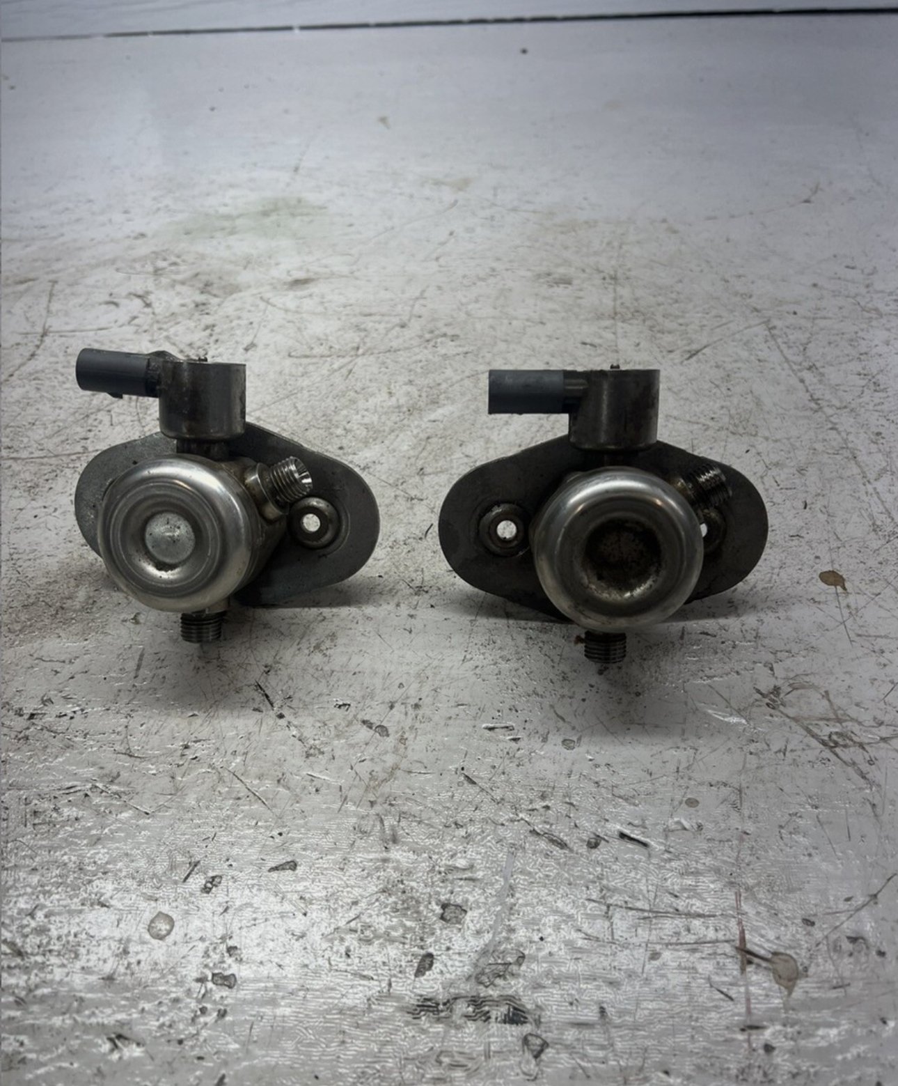 BMW M5 S63 High Pressure Fuel Pimp Pair Left+Right - Image 8