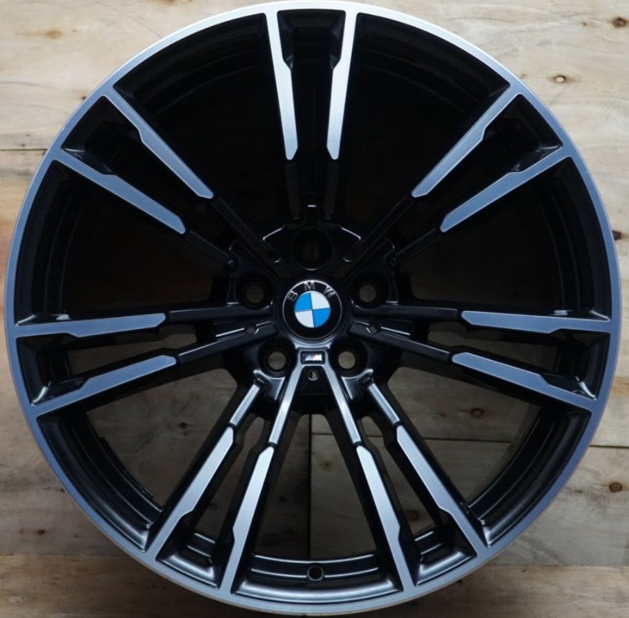 BMW F90 M5 – 706M Staggered Set - Image 4