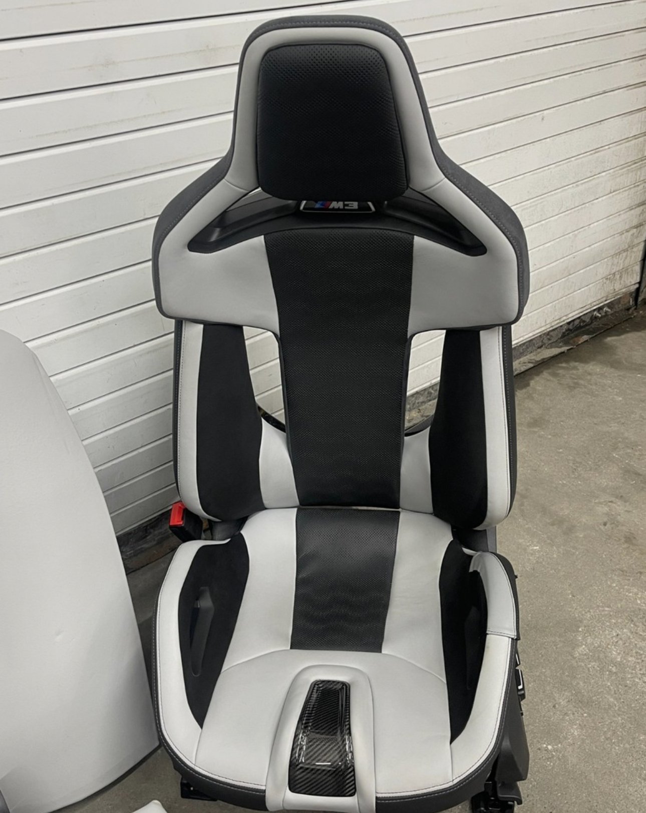 2024 BMW M3 M4 G80 G82 FRONT CARBON BUCKET SEATS REAR SEATS INTERIOR SET OEM - Image 11