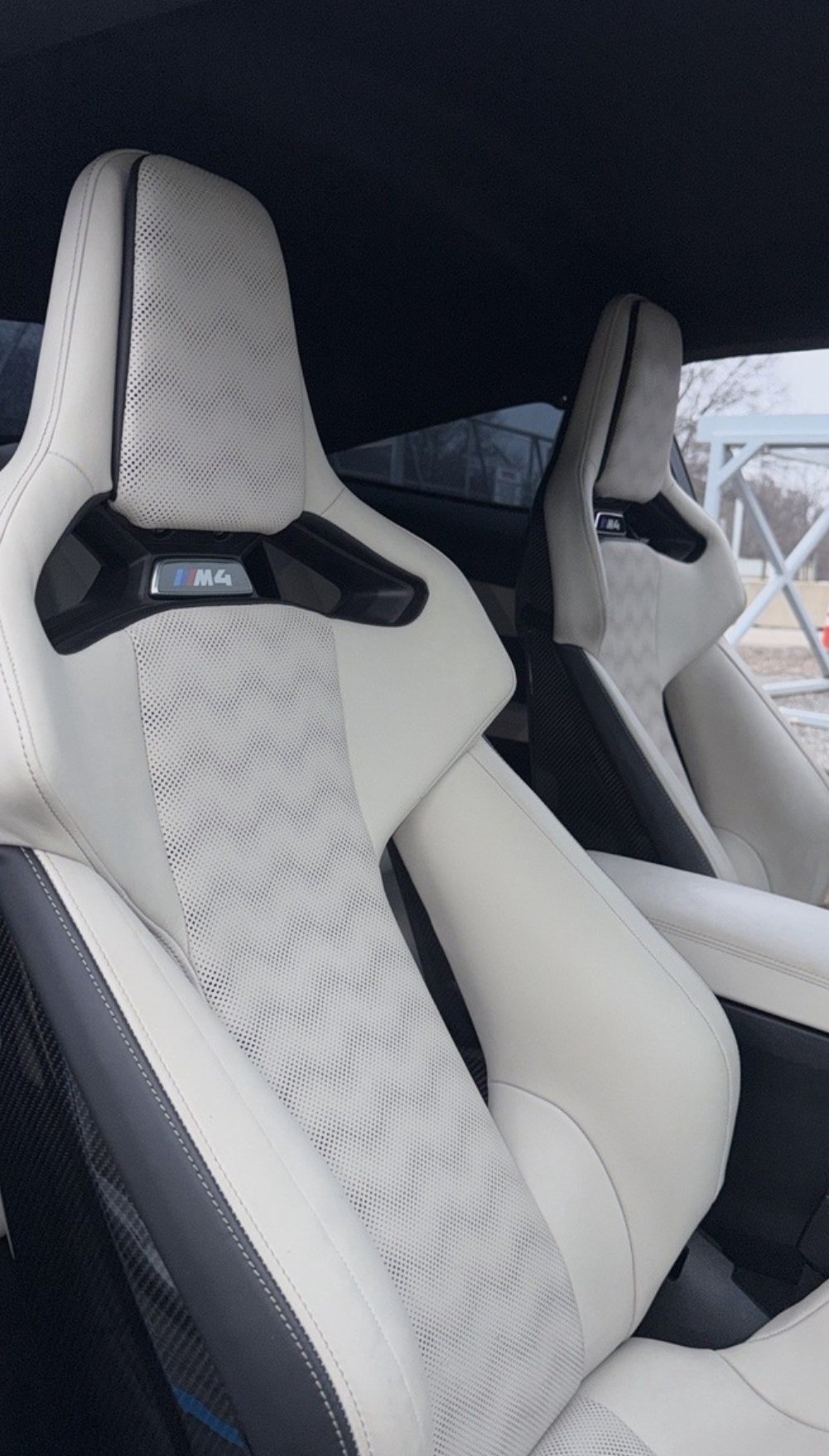 BMW m4 g82 carbon bucket seats - Image 2