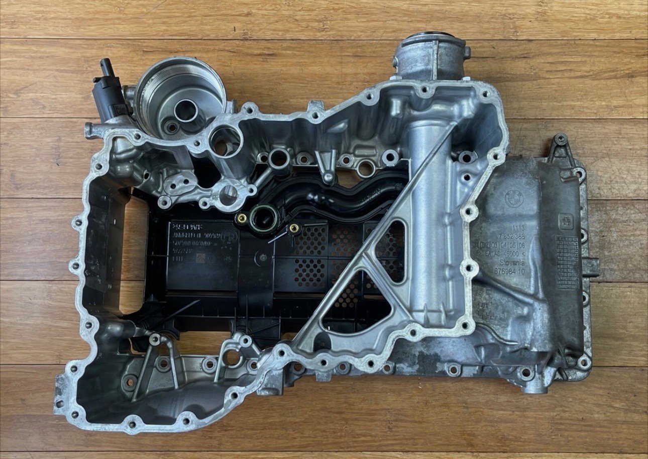 BMW M5 F90 M8 Front Engine Upper Oil Sump Pan OEM ORIGINAL NOTE - Image 11