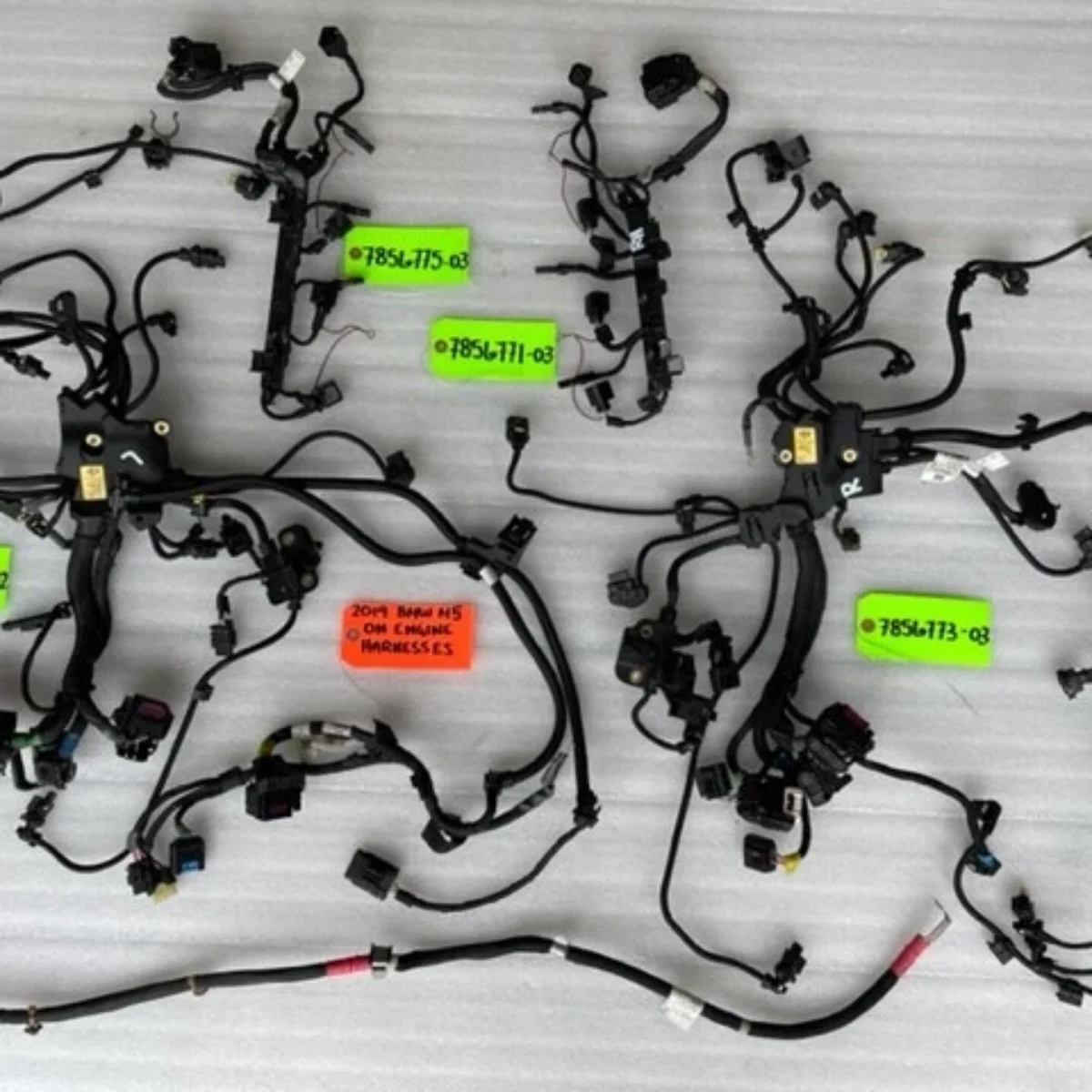 -22 BMW F90 M5 F91 F92 F93 M8 4.4 OEM ENGINE UNDERHOOD WIRING HARNESS 5 PCS