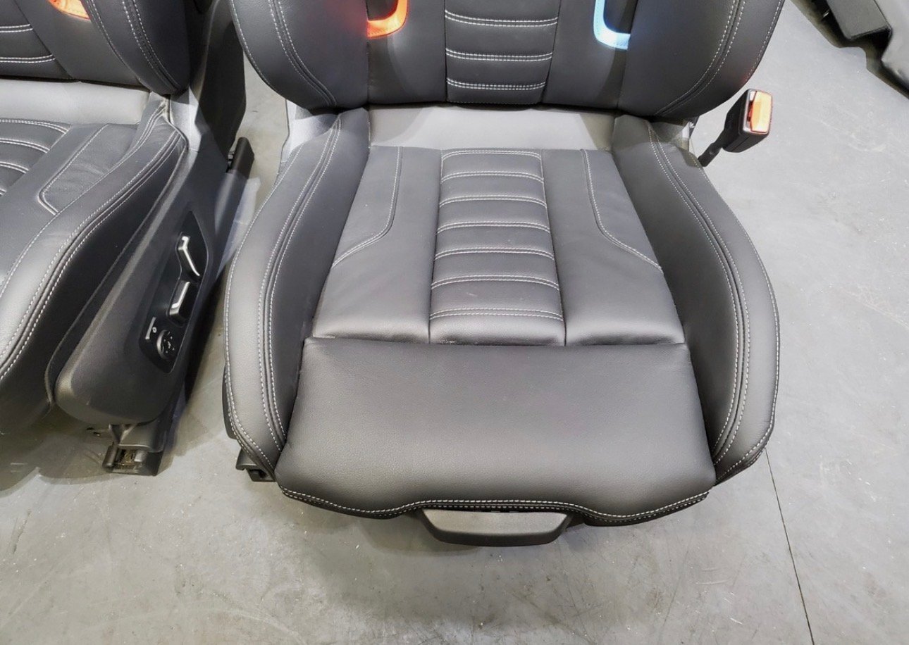 ✅ OEM BMW G87 M2 Perfomance Door Panels Sport Seats Interior COMPLETE SET - Image 23