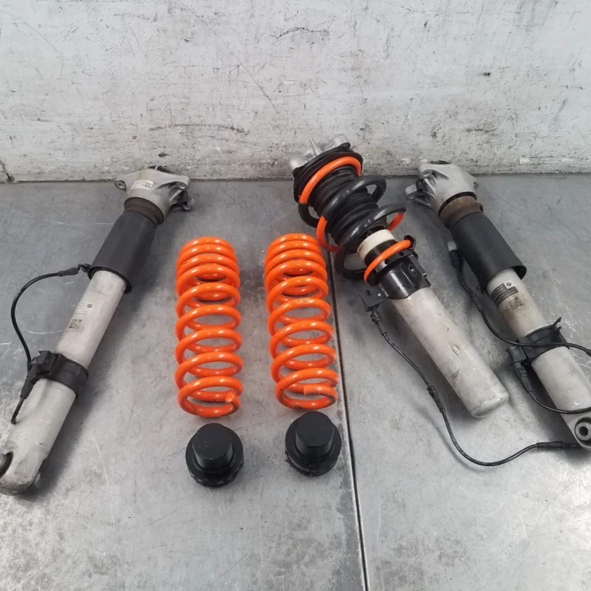 2023 BMW M3 Comp xDrive G80 Shock Strut / AST Springs