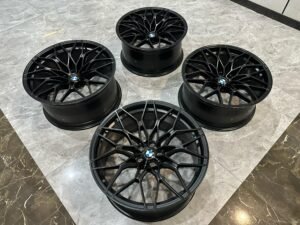 BMW M3 (G80) / M4 (G82) M Performance 1000M Forged Wheels Frozen Black Finish