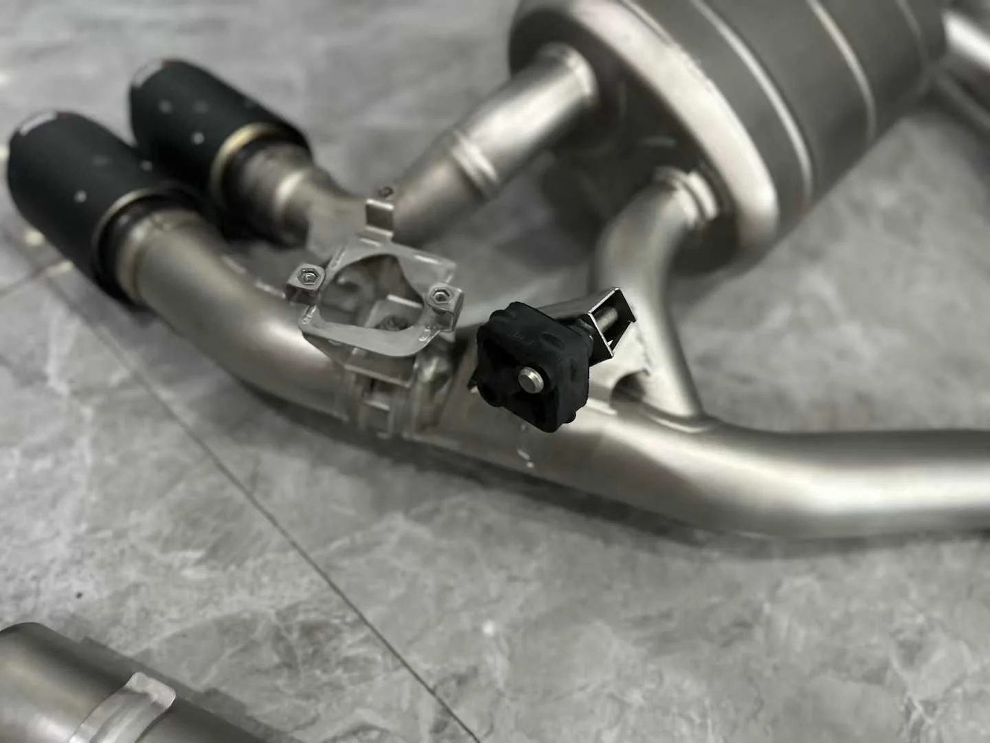 BMW M2 (F87) Akrapovič Titanium Evolution Line Exhaust w/ Carbon Fiber Tips -m - Image 5