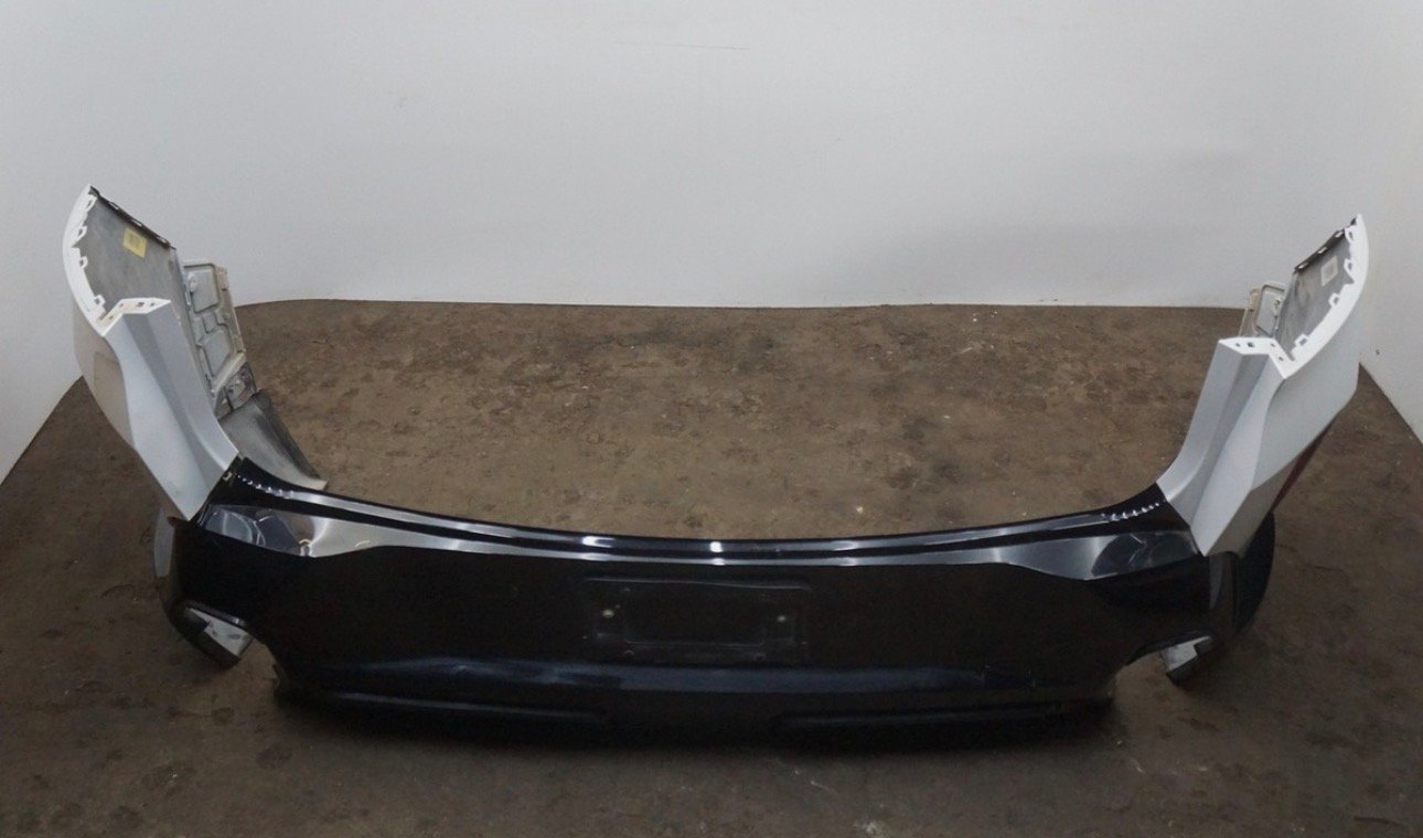 Rear Park Assist Bumper Cover (A96) OEM 51125A4E0A8 Bmw XM G09 - Image 6