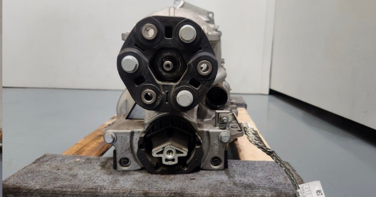 23-25 OEM BMW G87 M2 S58 RWD Automatic Transmission Gearbox GA8HP76Z 6k - Image 8