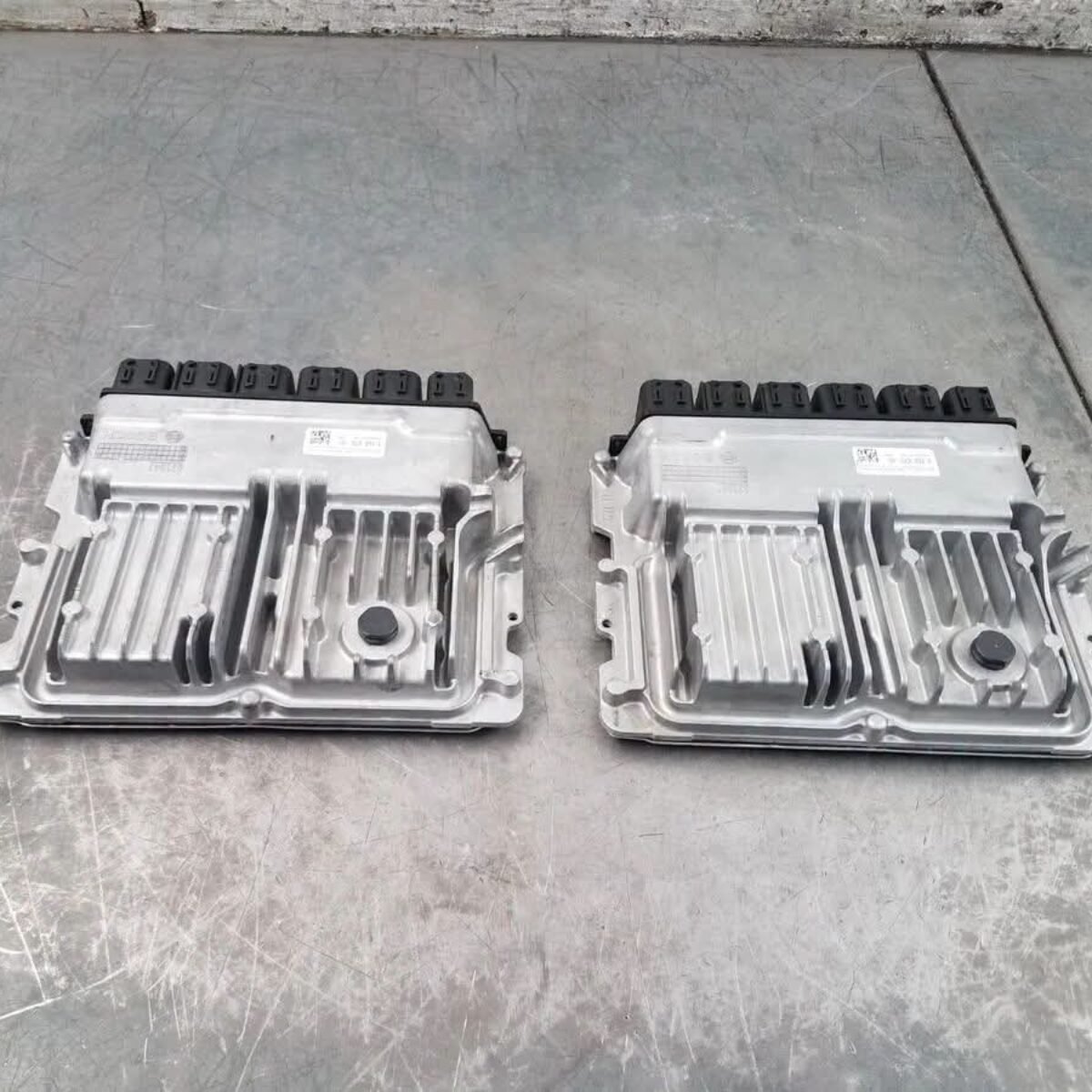 2019 BMW M5 Comp F90 Engine Computer ECU ECMs DME Set