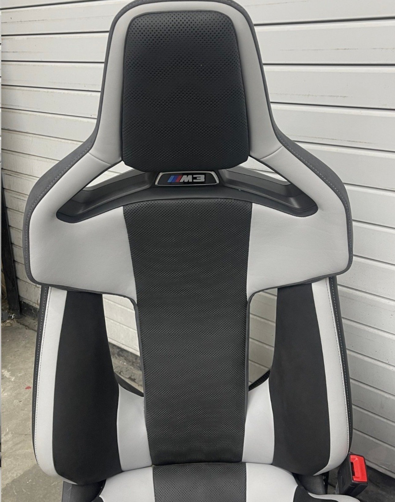 2024 BMW M3 M4 G80 G82 FRONT CARBON BUCKET SEATS REAR SEATS INTERIOR SET OEM - Image 4