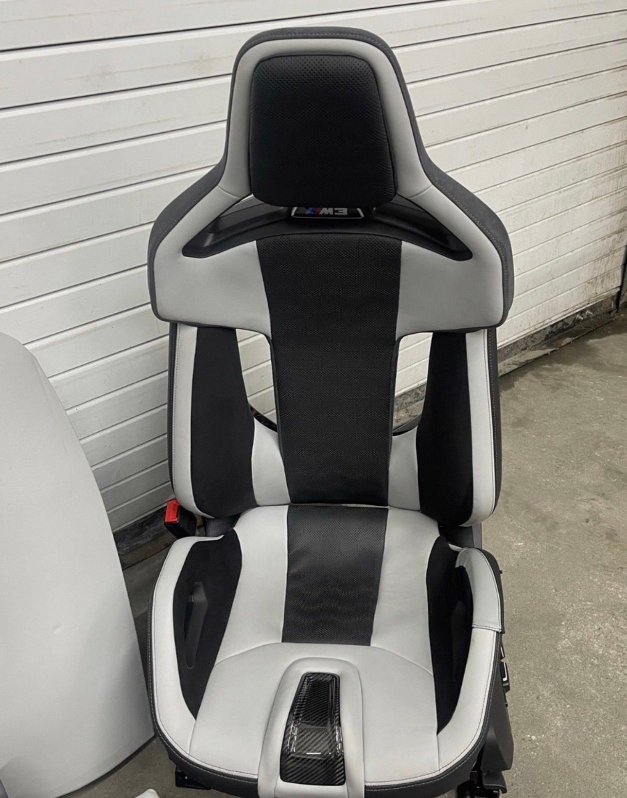 2024 BMW M3 M4 G80 G82 FRONT CARBON BUCKET SEATS REAR SEATS INTERIOR SET OEM - Image 9